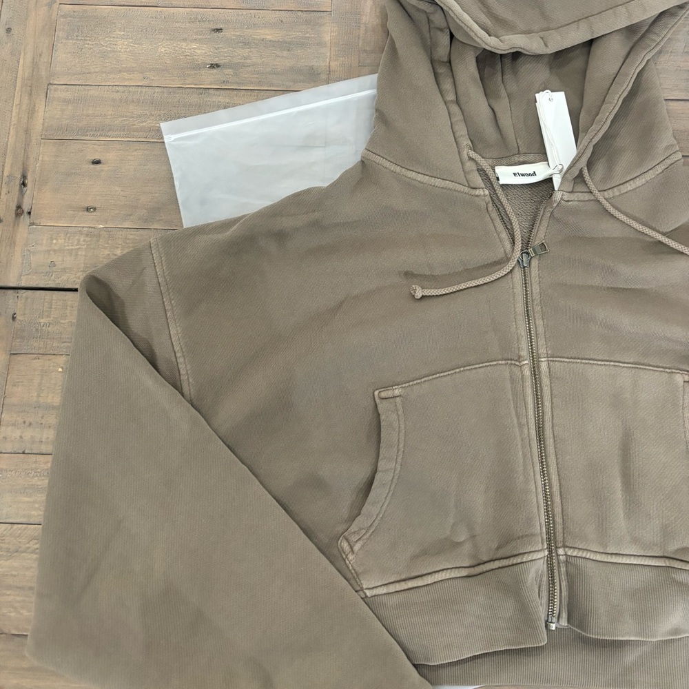 Elwood babydoll crop hoodie